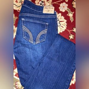 Hollister straight leg/flare jeans